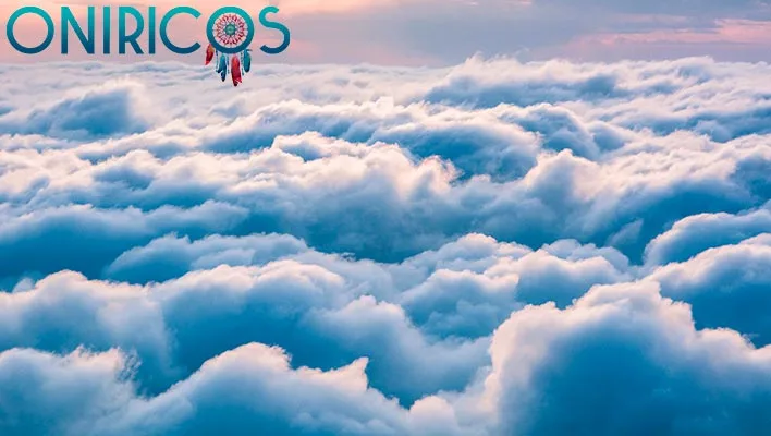 meaning of dreaming about clouds