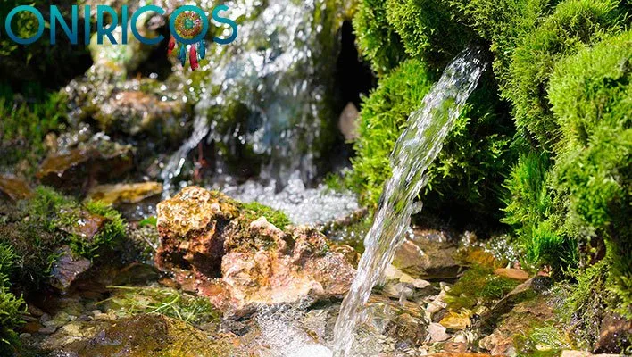 dreaming about water flowing from a fountain