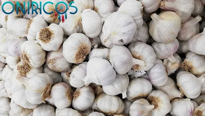 soñar con ajos - oniromancia.jpg