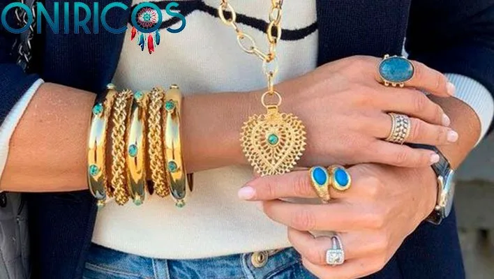 dreaming about jewelry - oneiromancy