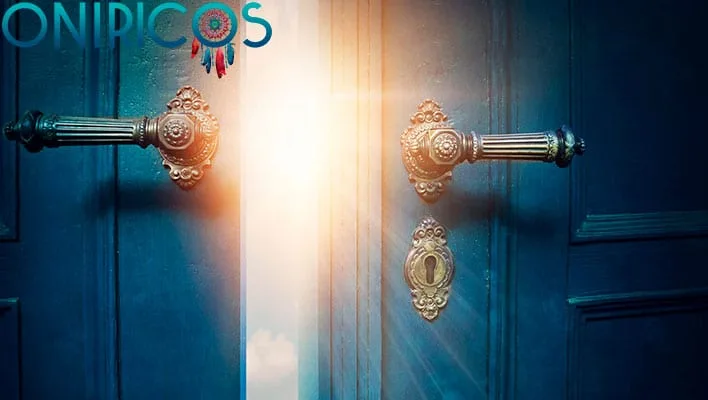 soñar con puerta abierta - oniromancia