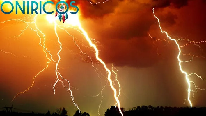 dreaming about lightning - oneiromancy