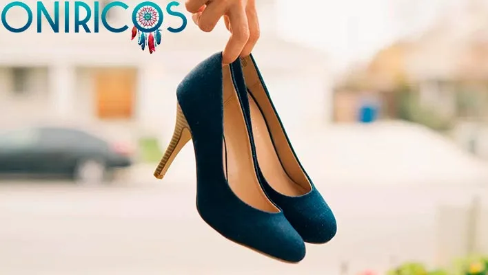 dreaming about high heels - oneiromancy