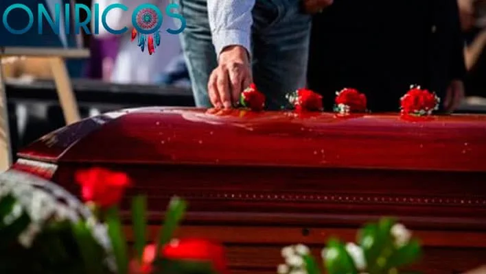 dreaming that your mother dies - oneiromancy