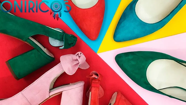 dreaming about colorful shoes - oneiromancy